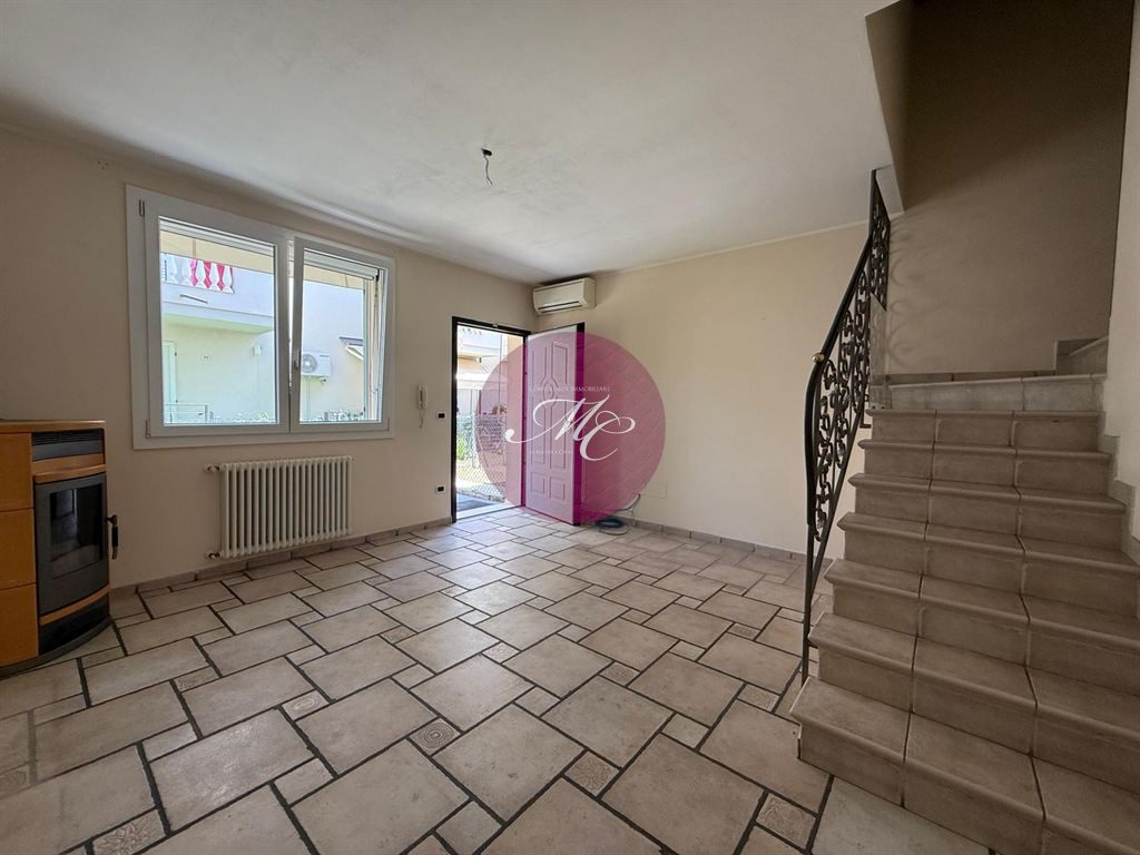 SAN PIETRO IN TRENTO (RA) - VILLETTA ESCLUSIVA IN CENTRO PAESE – CLASSE D, COMFORT E RISPARMIO A € 219.000,00